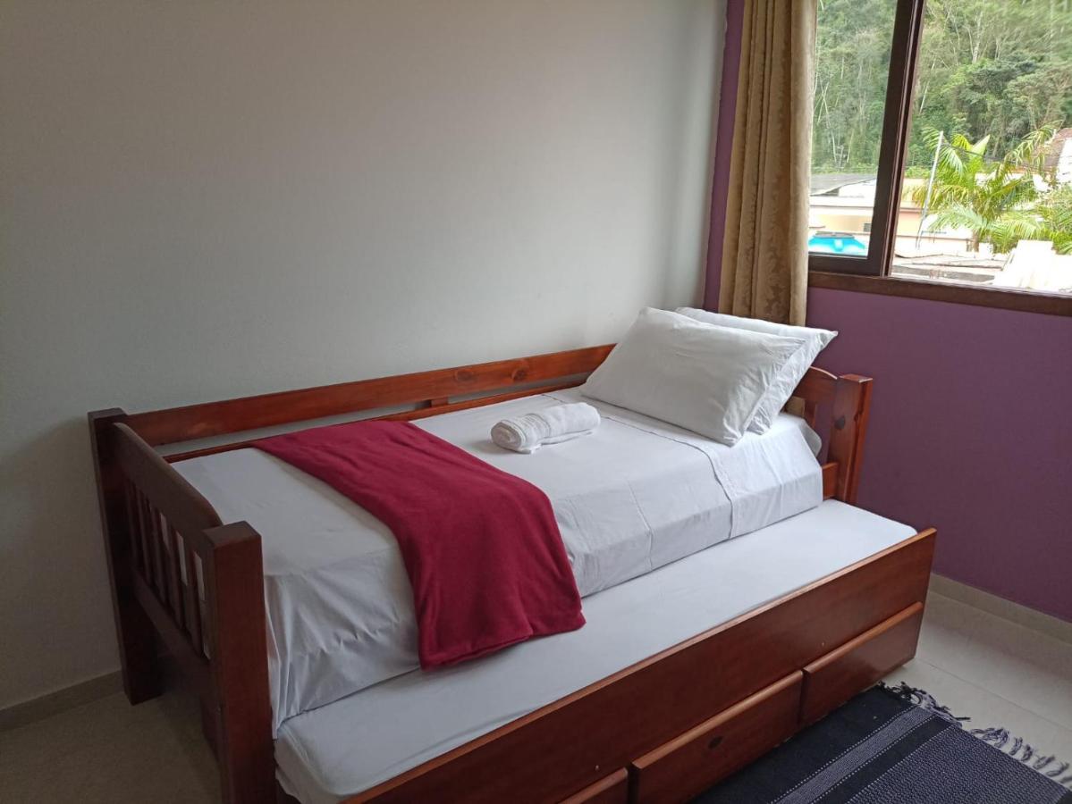 Casa Roxa Com Piscina Em Holiday home Paraty